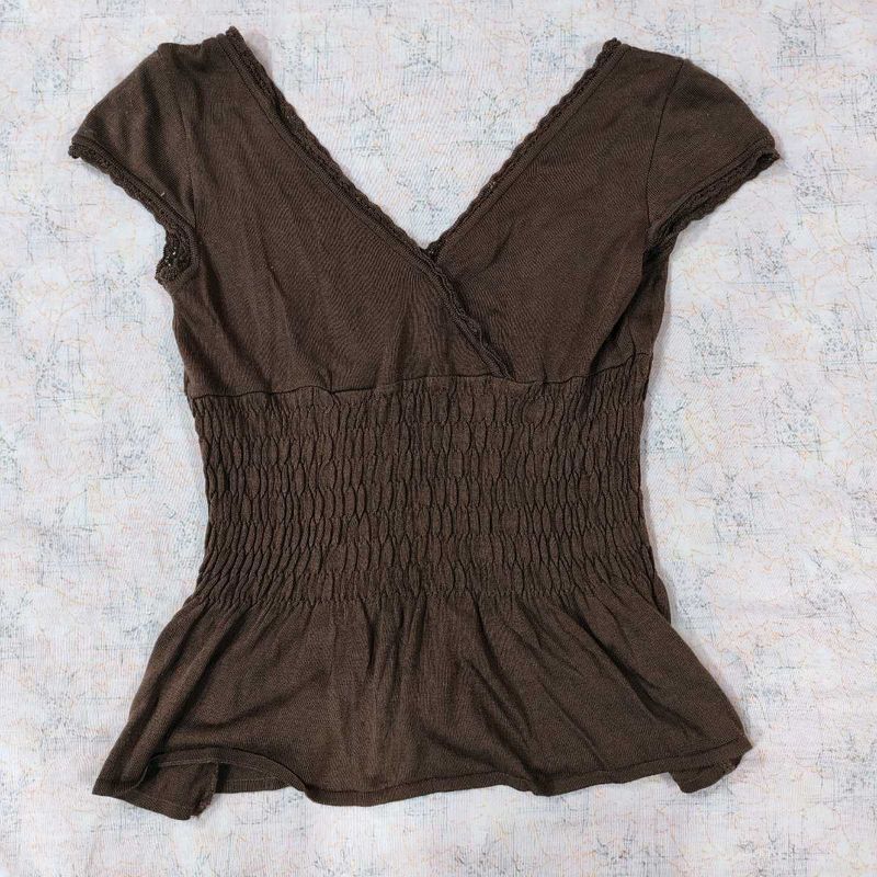 🤎 Chocolate Brown Shirred Top! 🤎
