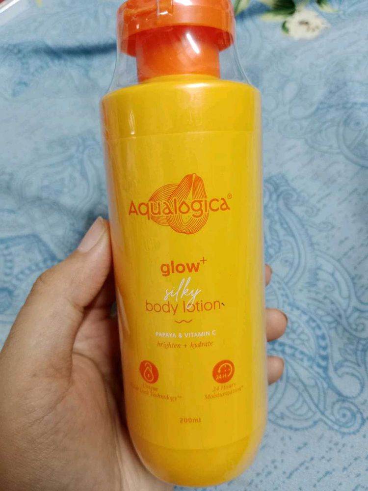 Aqualogica Glow+ Silky Body Lotion