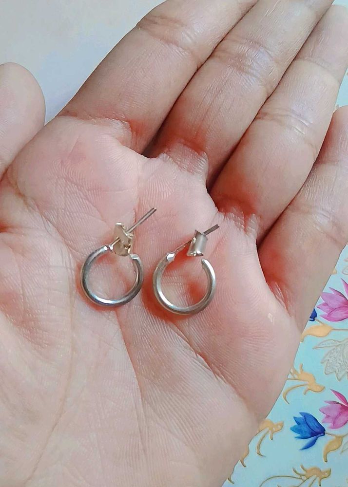 Small silver hoops
