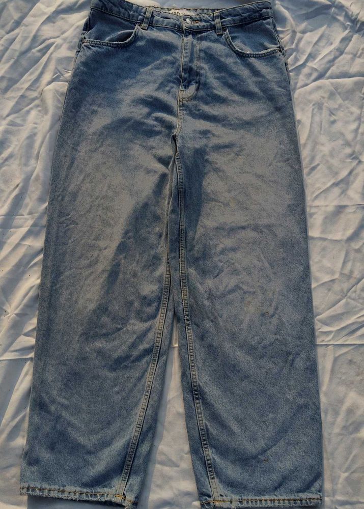 zara Light Wash Jeans