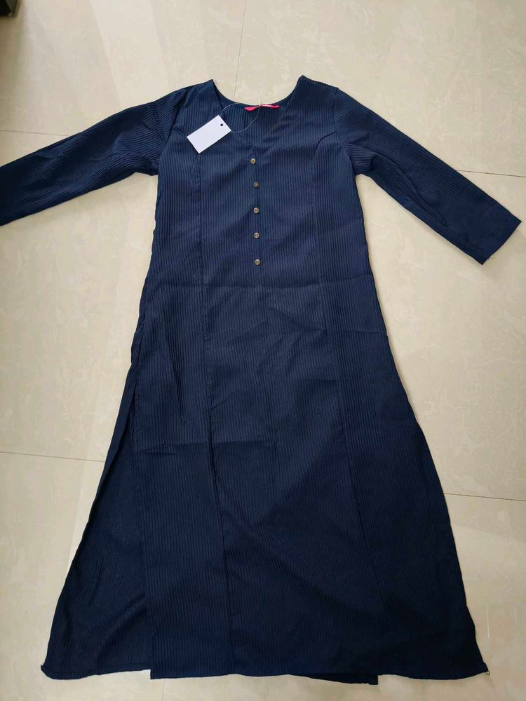 Elegant Striped Kurtha Dress