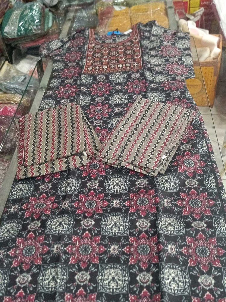 Floral Print Kurta Set