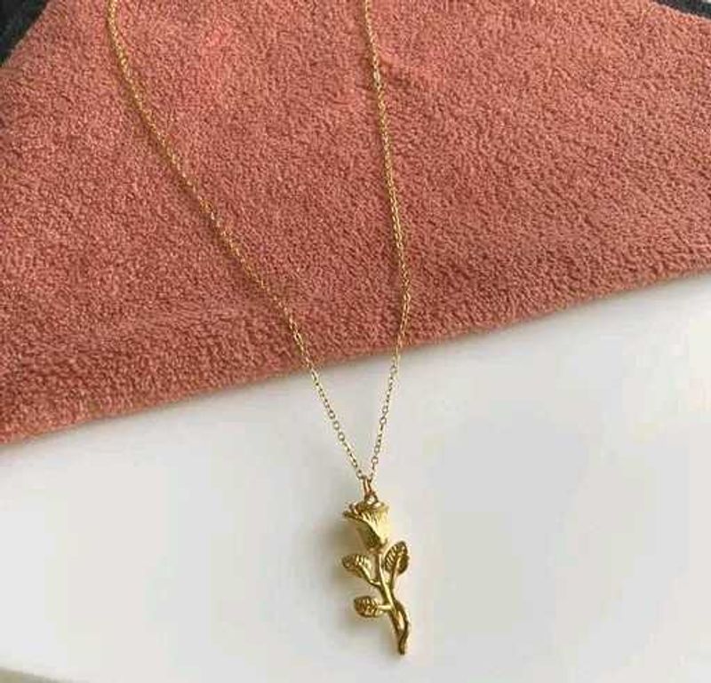 Rose Pendant