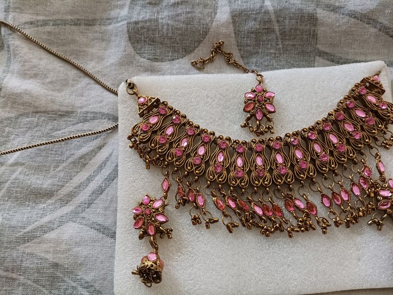Pink Kundan Necklace Set With Earrings and Maang T