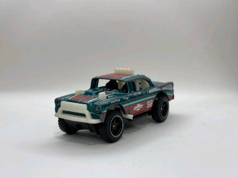 Hot Wheels Chevy &#39;55 Big-Air Bel-Air