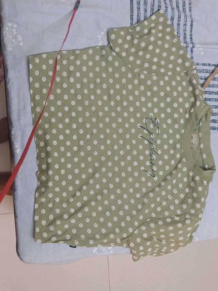 Patterned Olive Green T-shirt