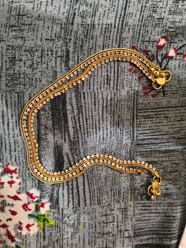 Golden Anklet Pair With Stone Work
