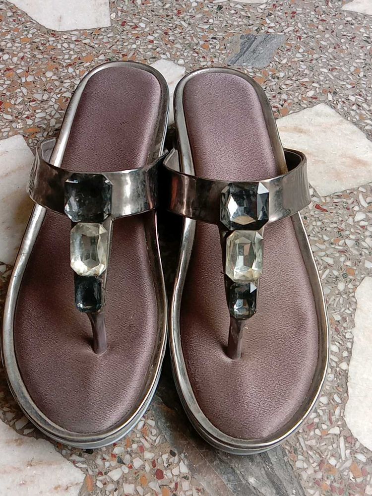Women Flats &amp; Sandals