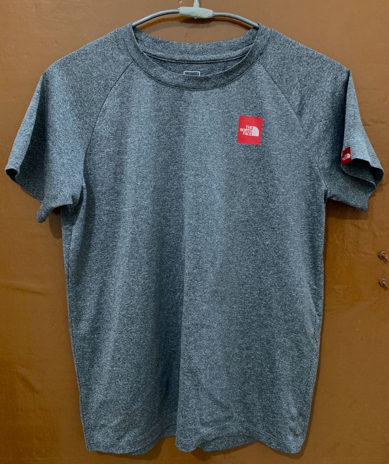 TheNorthFace Active Tshirt