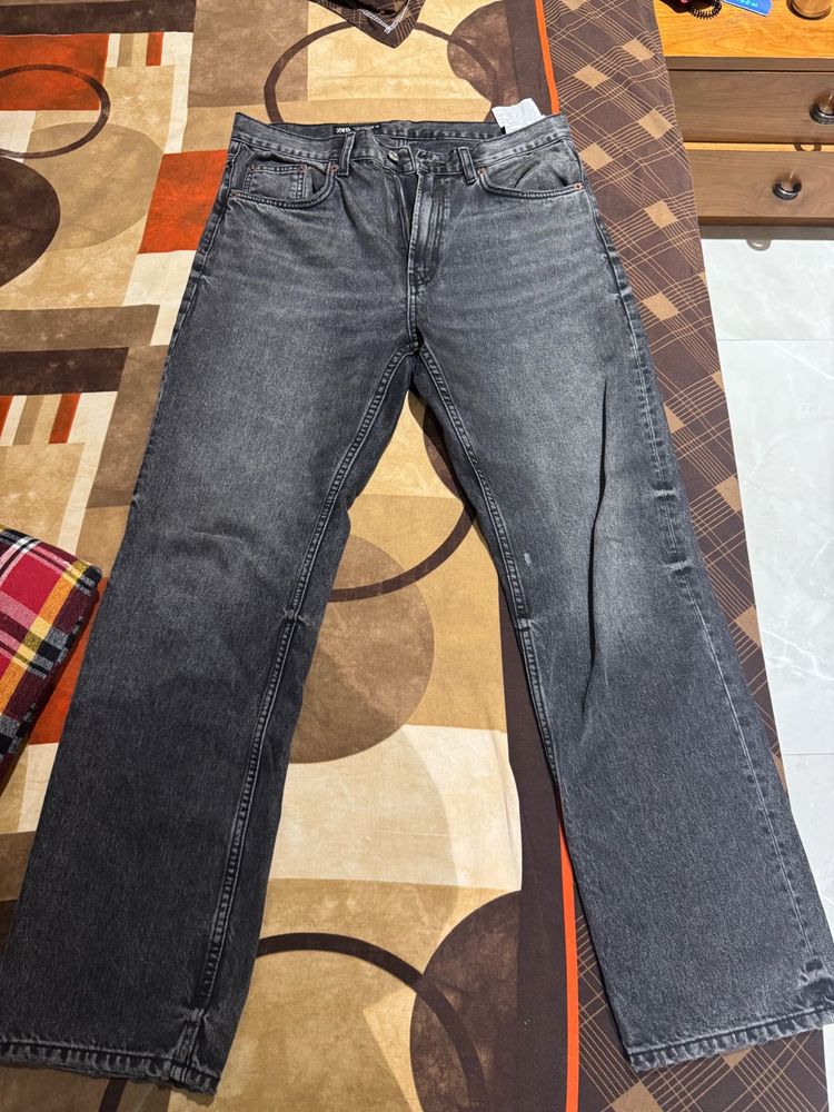 Zara High-waisted Jeans