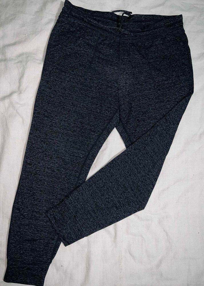 Black Comfy Pajamas For Summers