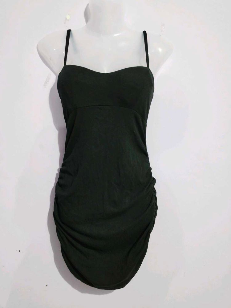 BLACK BODYCON DRESS