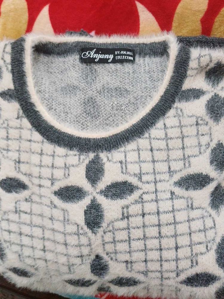 Woolen Kurta set With Free SUGAR LIPSTICK