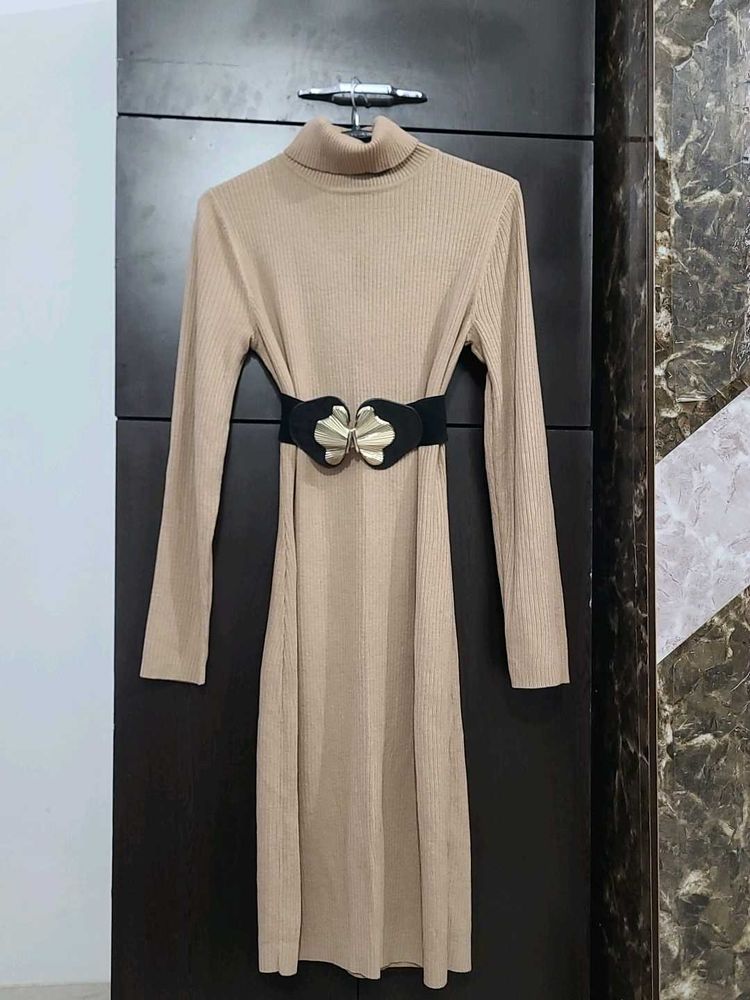 Exported Elegant Beige Knit Winter Dress
