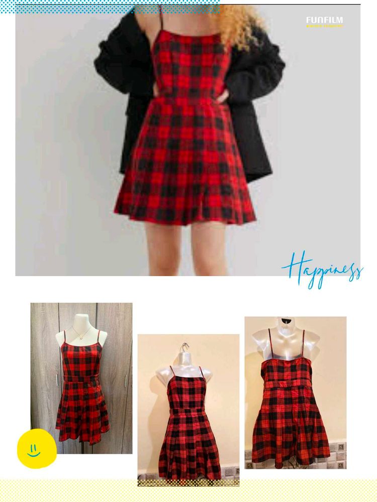 H&amp;M 🎁Buy 2 Get 1 Free🎁Size S/ Red Plaid Dress