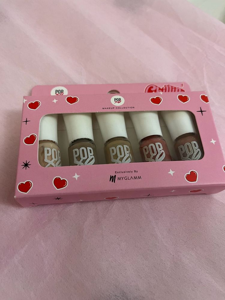 Set Of 5 Nail Polish