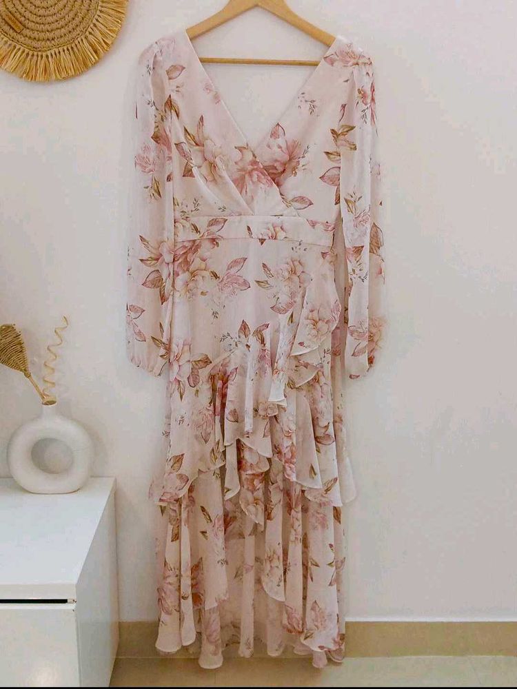 Forever New Flowy Floral Ruffle Dress