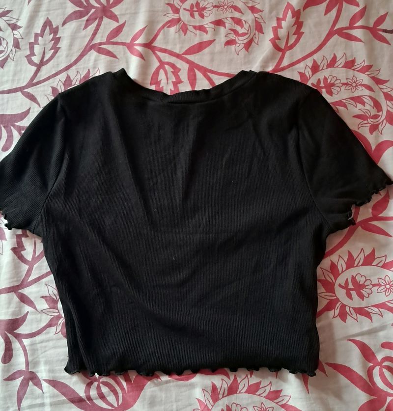 H&amp;M Crop Top