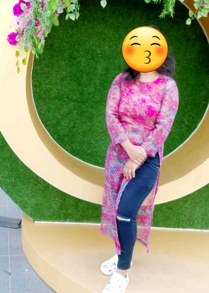 Round Neck One Side Slit Long Top.