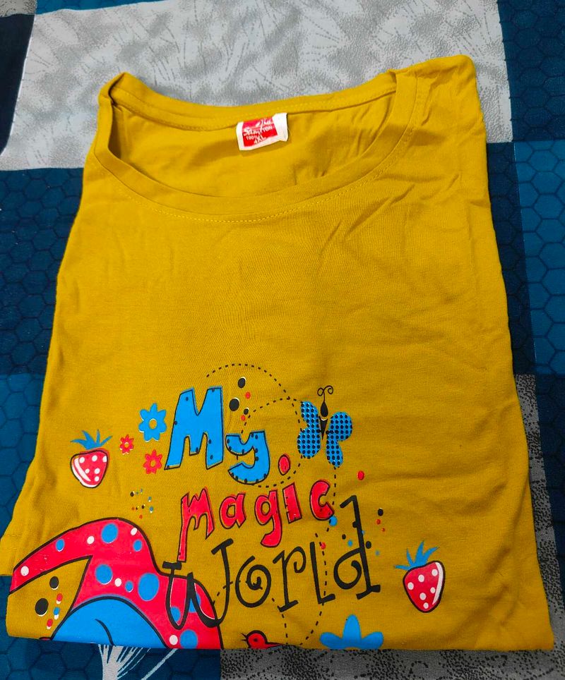 Cute 'My Magic World' t shirt for girls