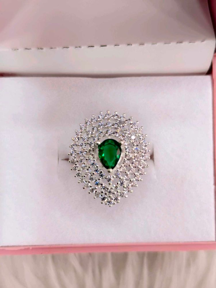 Pure Silver Ladies Ring