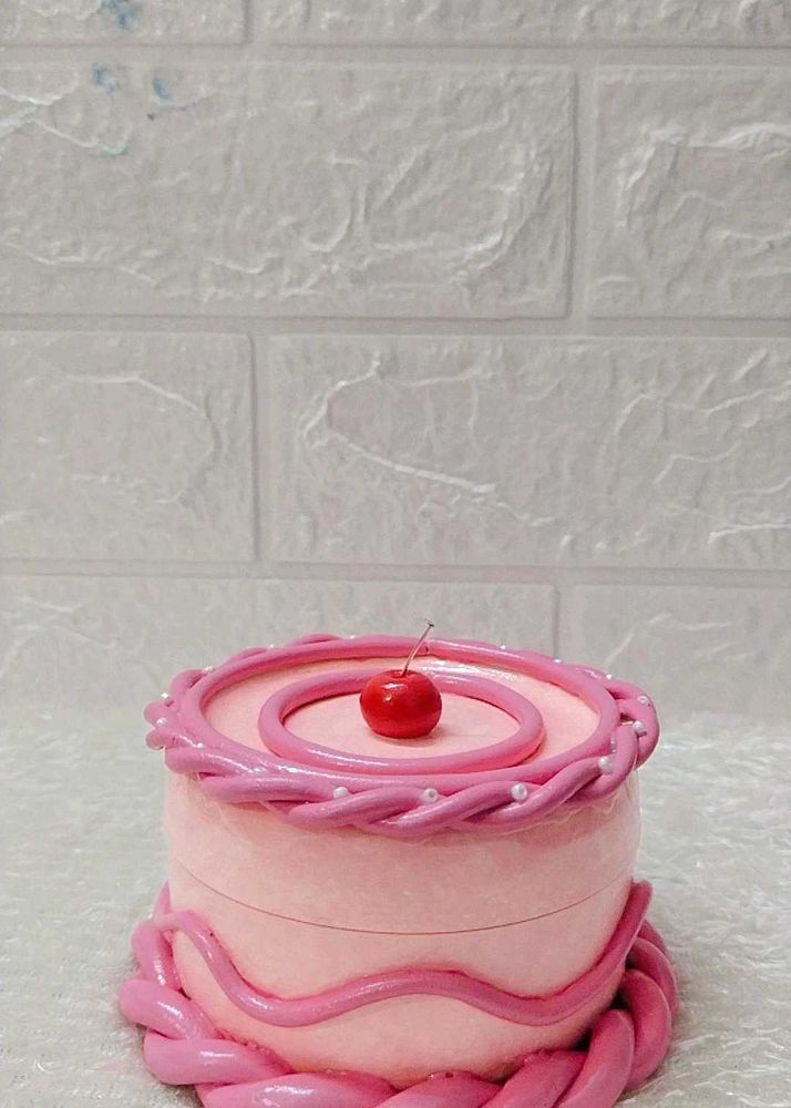 Pinteresty Cake Box Organizer 🎂