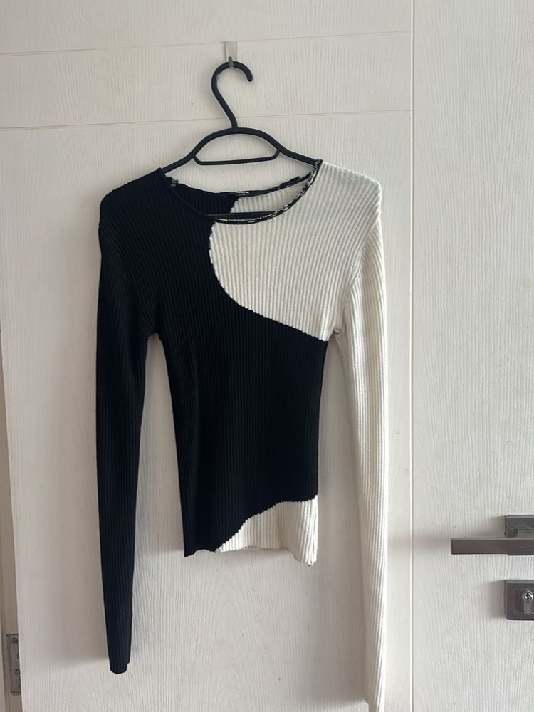 Retro B&amp;W Top