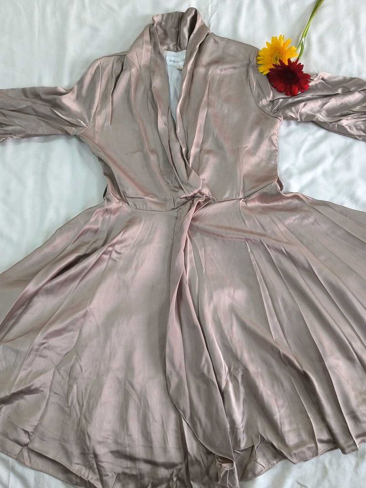 Elegant Satin-Mini Flared Dress