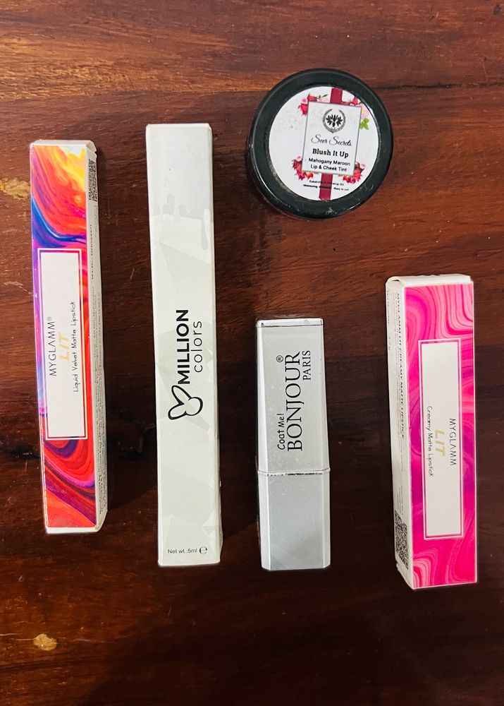 Lipstick Combo of 4 And 1 Blush For Low Price Rat