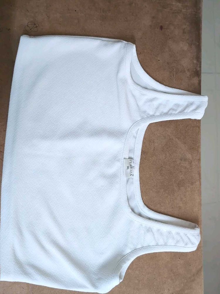 White Tank Top XL