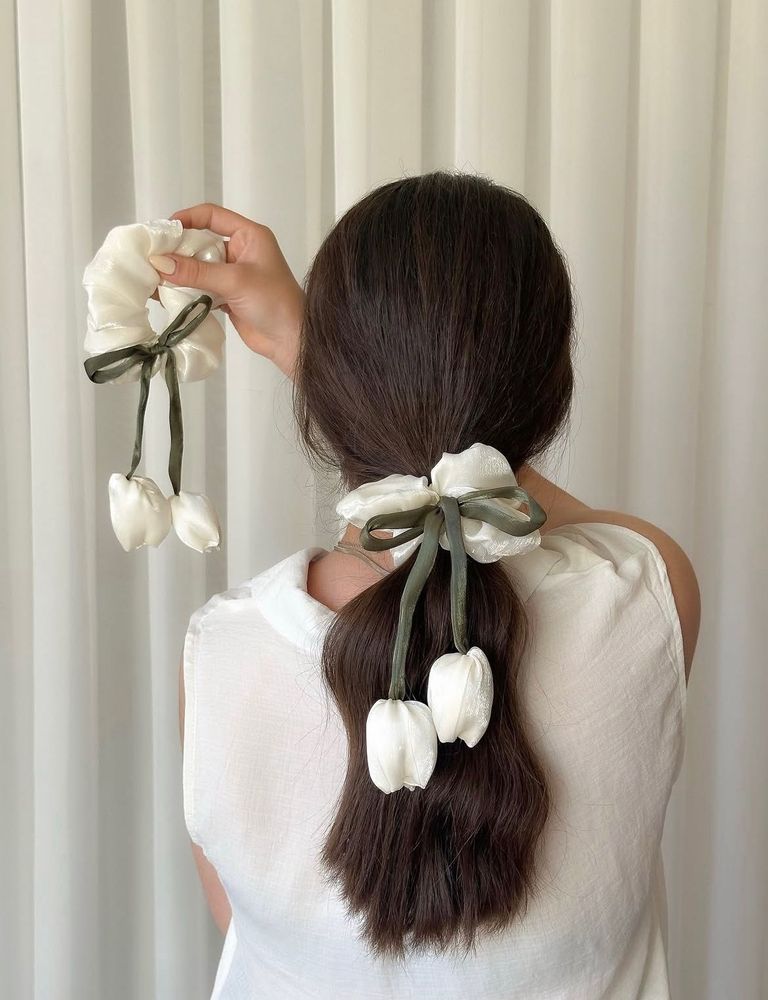 Tulip Hair scrunchies