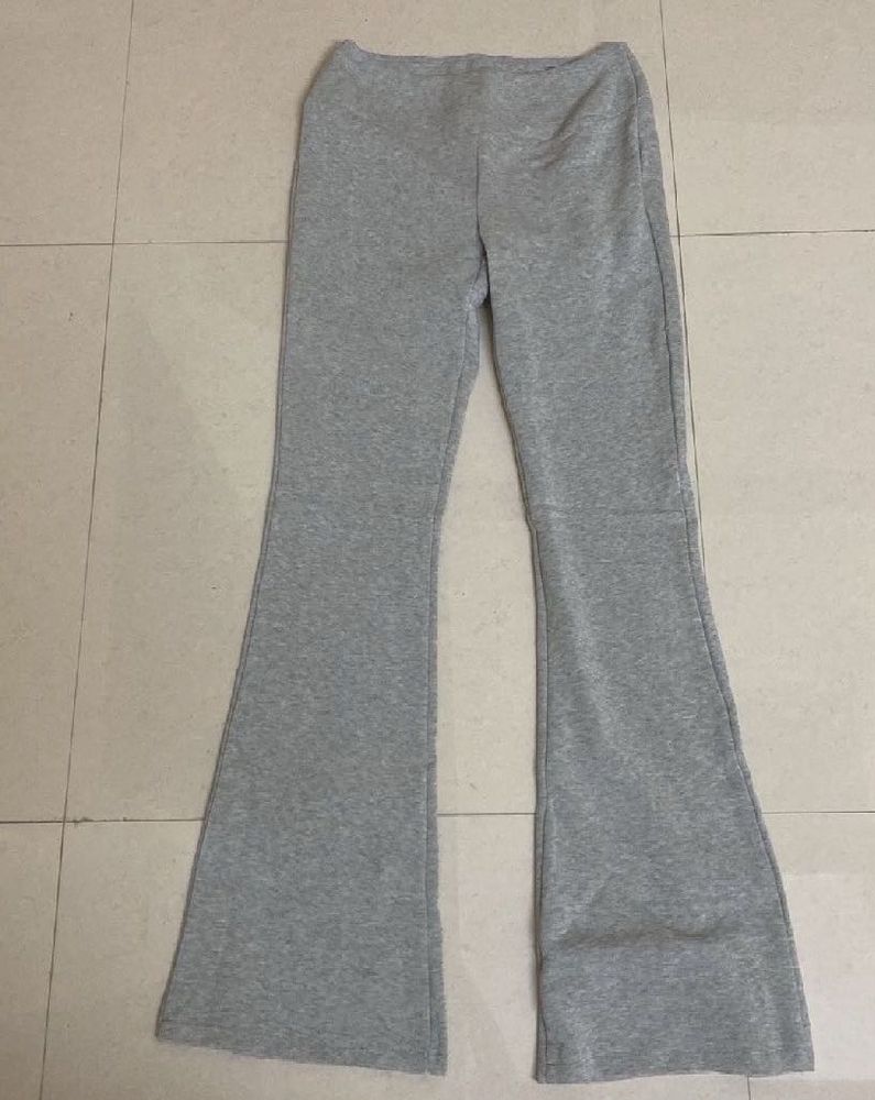 ✨ Savana Grey Flared pants