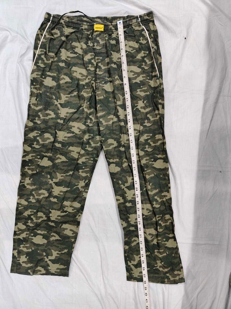 Camo Print Casual Pants