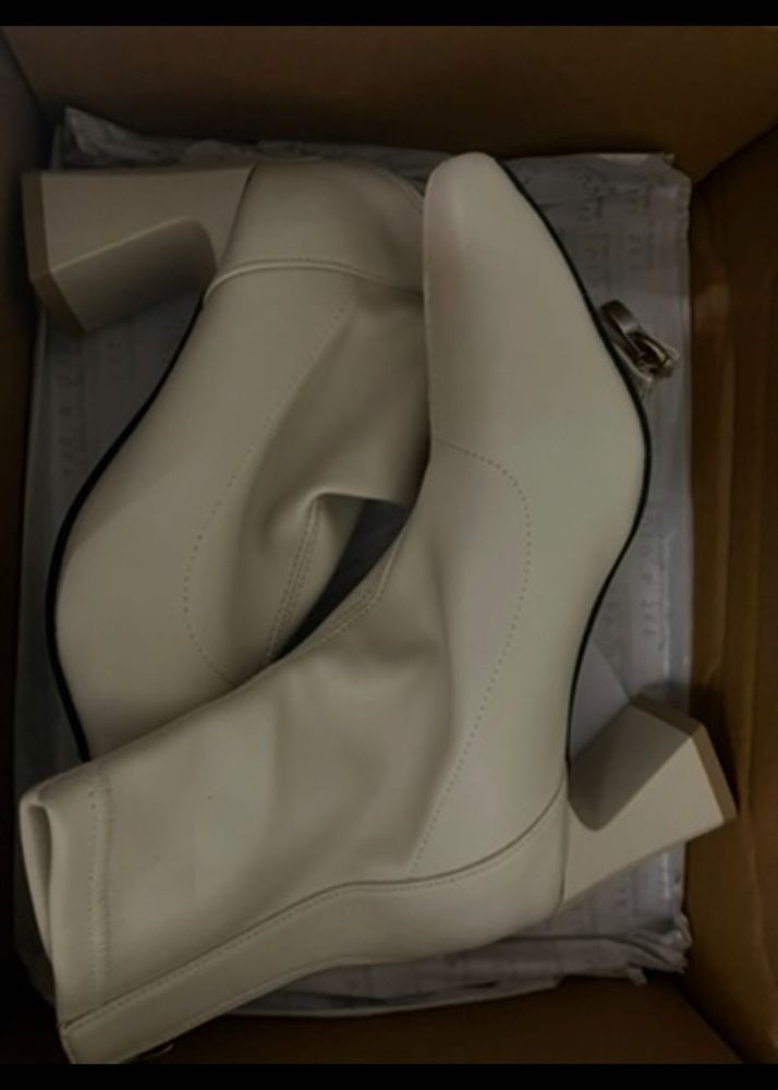 Lulu&amp;Sky Off-White Ankle Boots