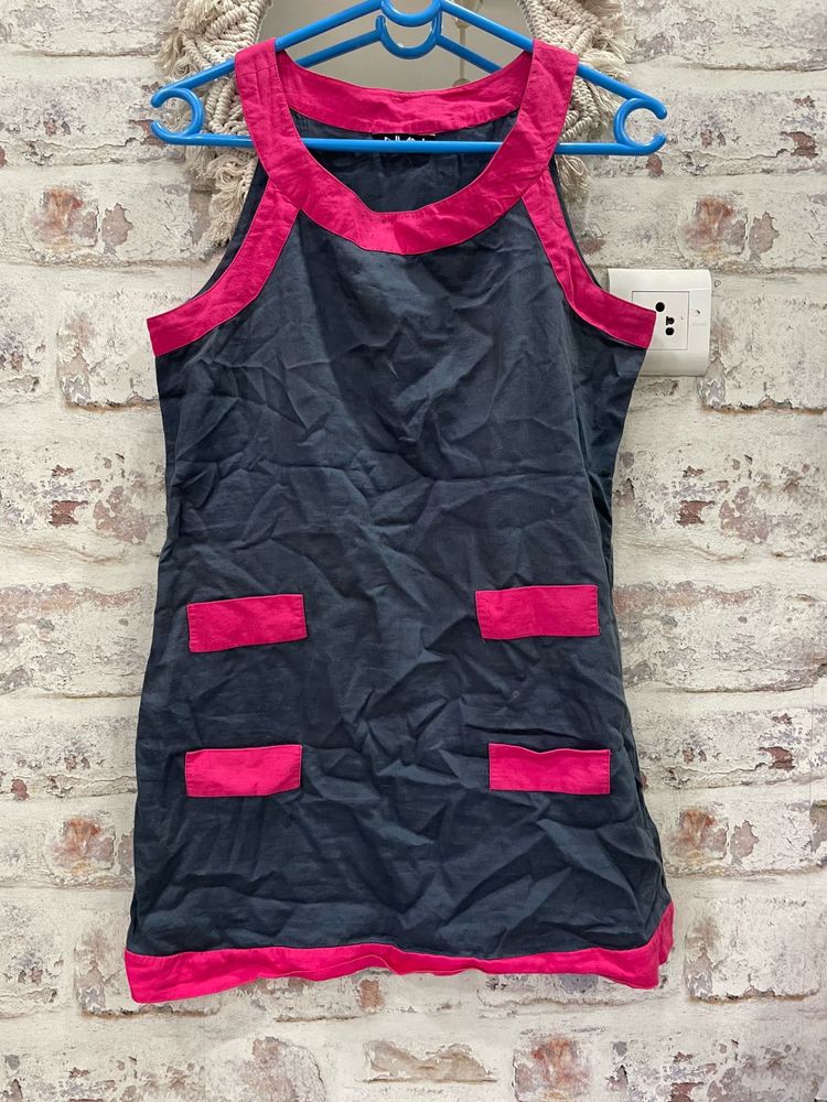 Sleeveless Top