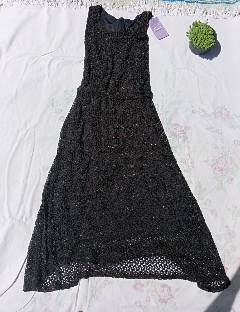 Black Formal Long Dress Golden Black Giltter Streacy