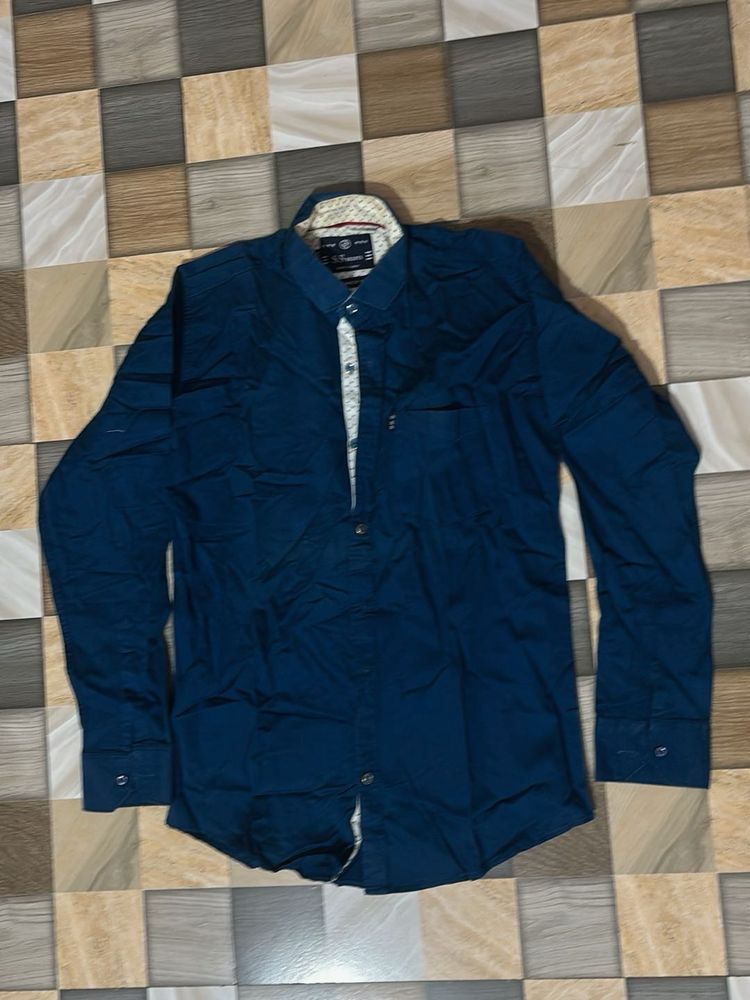 Stylish Blue Men&#39;s Shirt