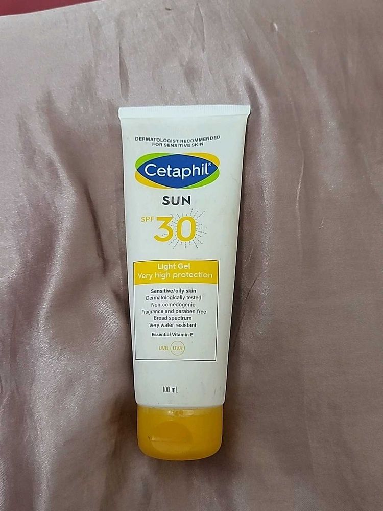 Cetaphil Sun SPF 30 Light Gel