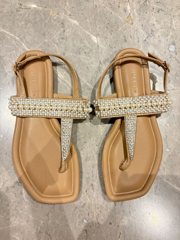 Beaded Rhinestone &amp; Pearls Flat Sandals 👡