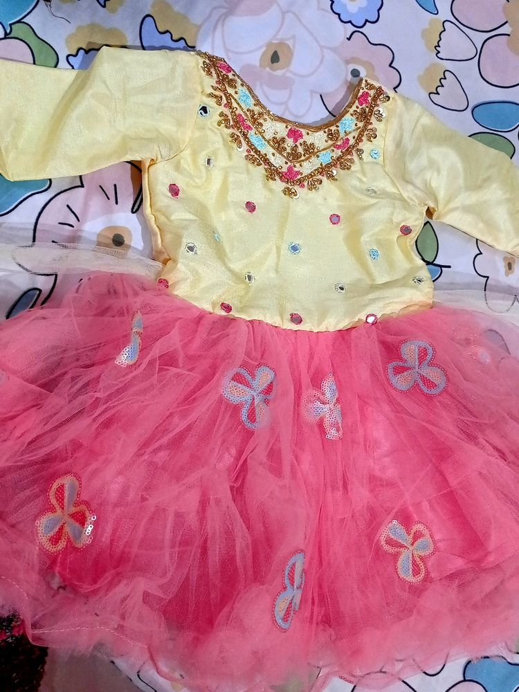 Beautiful Dress For Girl Kido  New One