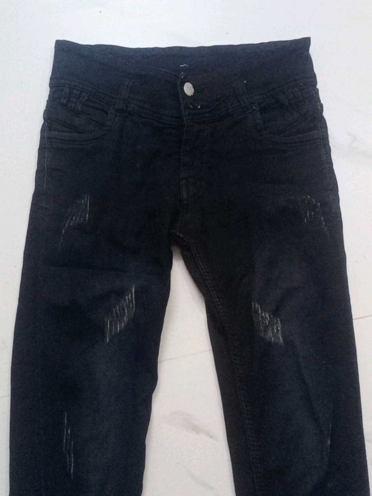 Stripped Jeans