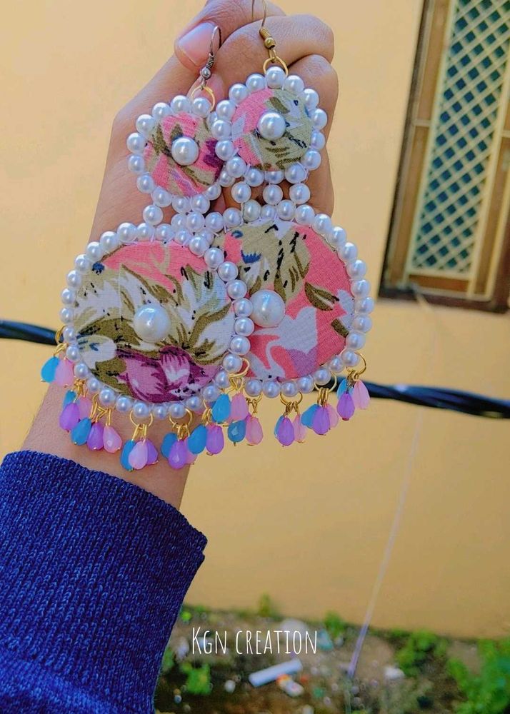 Floral Pearl Earrings