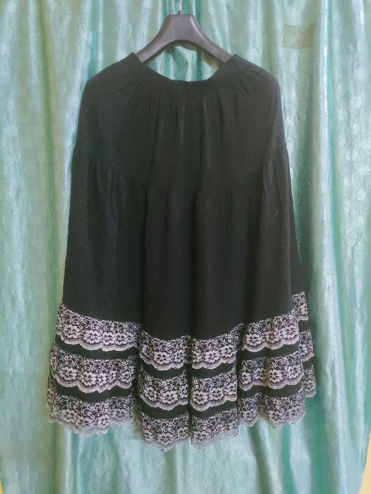 Black Lace Trim Midi Skirt