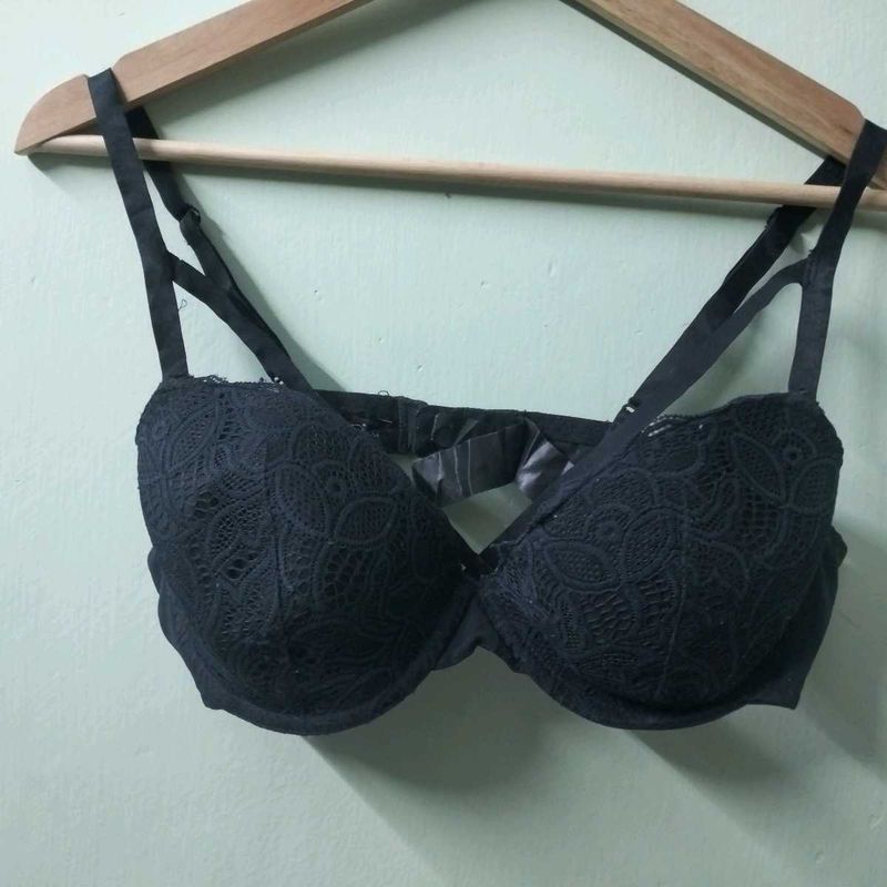 Combo Bra Buy One Get 1 Free