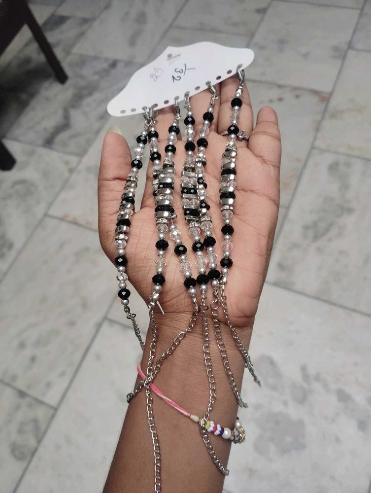 New 6 Crystal Braclet