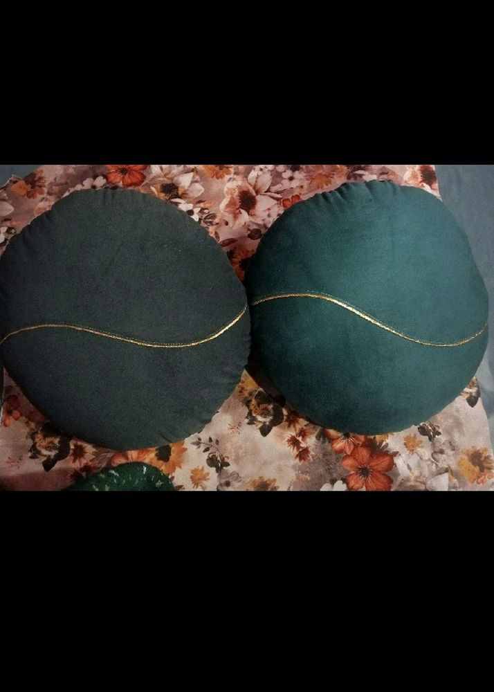 Circle Cushion