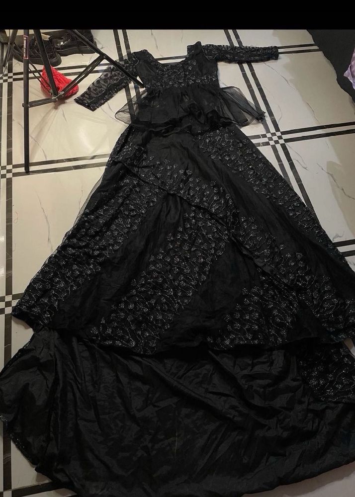 Beautiful Black Weeding Gown Nd With Sharara