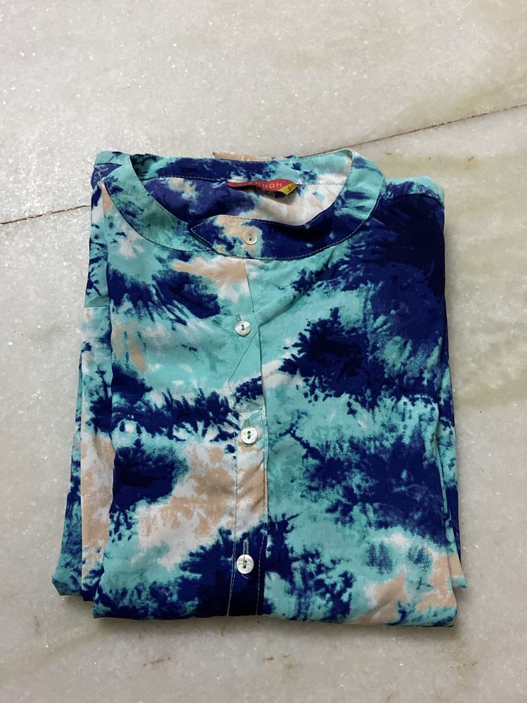 VISHUDH TIE DIE KURTA