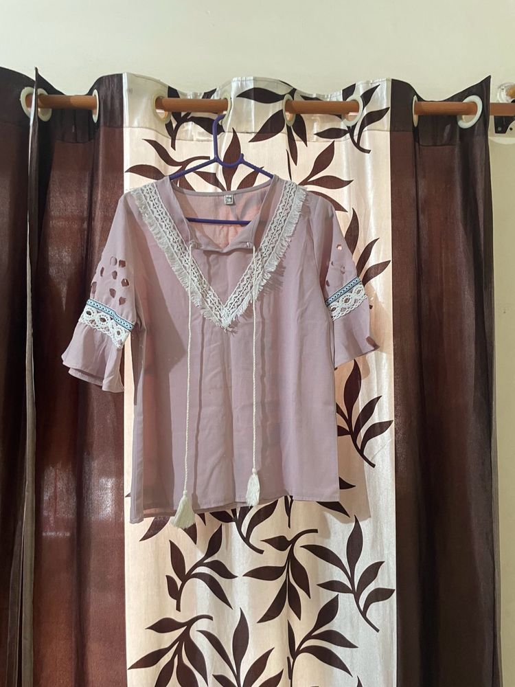 Designed Neck And Hand Top With Front Knot